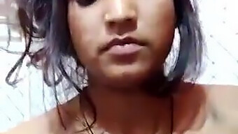 Mira A Esta Caliente Chica India Ponerse Dura Y Salvaje En Este Video Porno